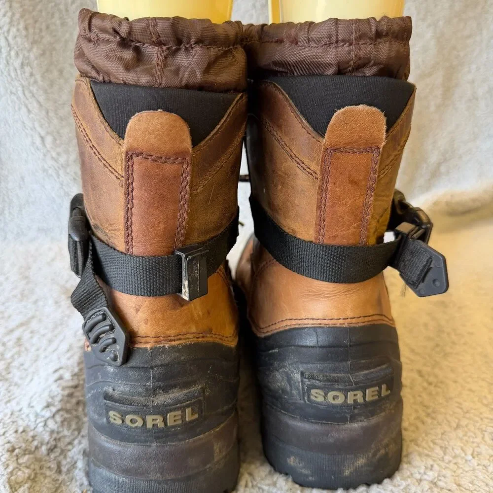 SOREL Conquest Boots Mens 9 Bark Brown Leather Thinsulate 400 G Water Proof